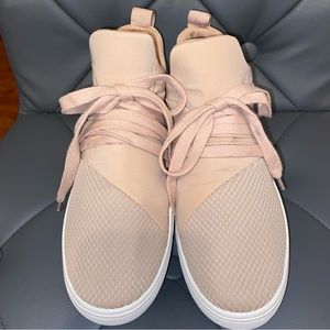 Steve Madden Lancer Sneaker